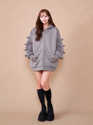 モデル：156cm（着用サイズ：FREE　着用カラー：GRY）