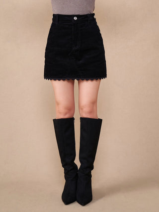 モデル：156cm（着用サイズ：S　着用カラー：BLK）