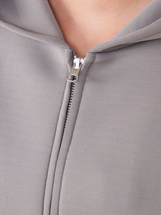 モデル：156cm（着用サイズ：FREE　着用カラー：GRY）