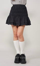 モデル：156cm（着用サイズ：FREE　着用カラー：BLK）