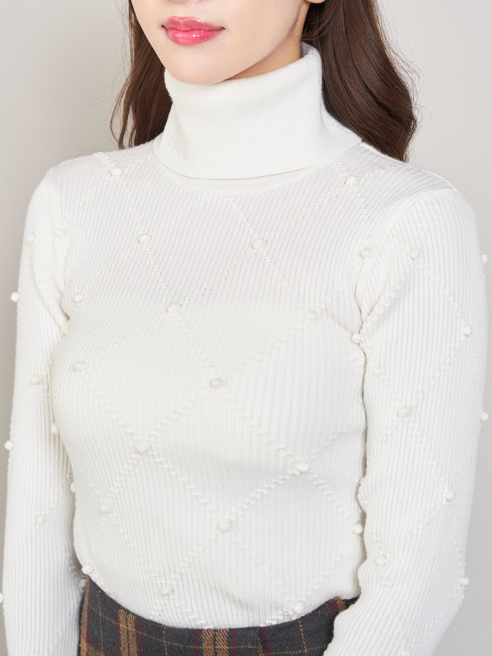 モデル：156cm（着用サイズ：FREE　着用カラー：WHT）