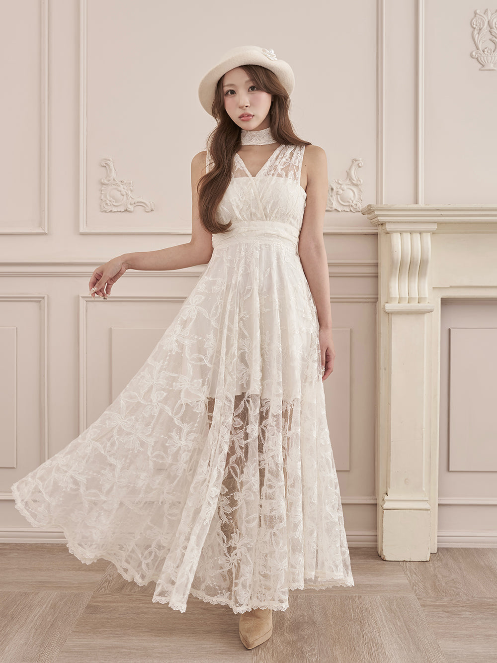 モデル：156cm（着用サイズ：FREE　着用カラー：WHT）