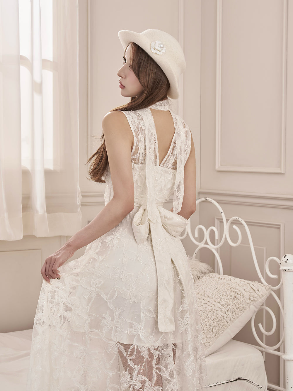 モデル：156cm（着用サイズ：FREE　着用カラー：WHT）