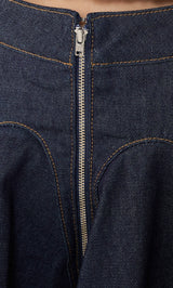 モデル：156cm（着用サイズ：S　着用カラー：IND）