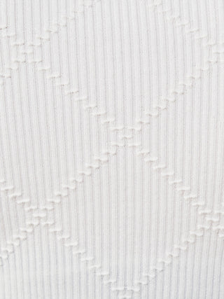 モデル：156cm（着用サイズ：FREE　着用カラー：WHT）