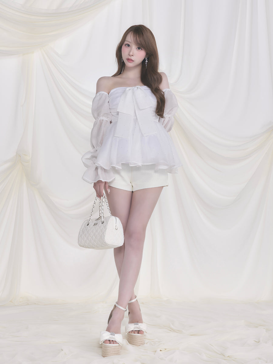 モデル：156cm（着用サイズ：FREE　着用カラー：WHT）