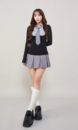 モデル：156cm（着用サイズ：FREE　着用カラー：BLK）