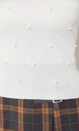 モデル：156cm（着用サイズ：FREE　着用カラー：WHT）