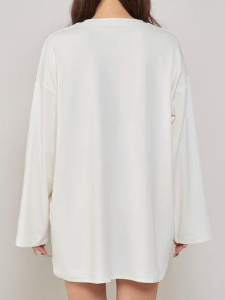 モデル：156cm（着用サイズ：FREE　着用カラー：WHT）