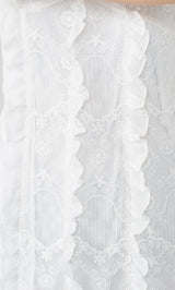 モデル：156cm（着用サイズ：FREE　着用カラー：WHT）