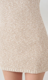 モデル：156cm（着用サイズ：FREE　着用カラー：BEG）