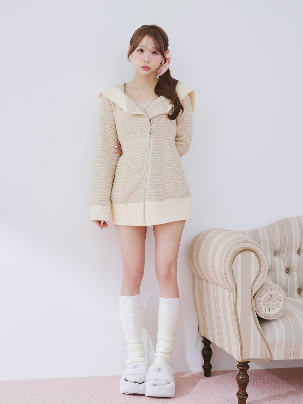 モデル：156cm（着用サイズ：FREE　着用カラー：IVO）