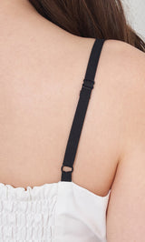 モデル：165cm（着用サイズ：FREE　着用カラー：WHT）