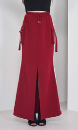 モデル：165cm（着用サイズ：FREE　着用カラー：RED）