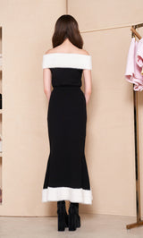 モデル：165cm（着用サイズ：FREE　着用カラー：BLK）