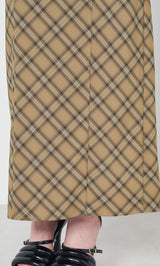 モデル：159cm（着用サイズ：FREE　着用カラー：BEG）