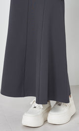 モデル：165cm（着用サイズ：FREE　着用カラー：C-GRY）