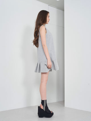 モデル：165cm（着用サイズ：FREE　着用カラー：GRY）