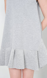 モデル：165cm（着用サイズ：FREE　着用カラー：GRY）