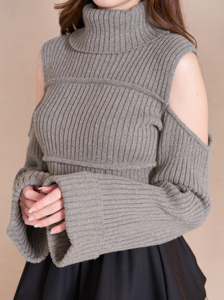 モデル：165cm（着用サイズ：FREE　着用カラー：GRY）