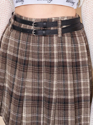モデル：165cm（着用サイズ：S　着用カラー：BRN）