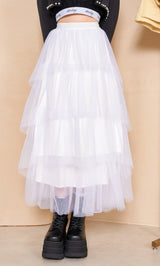 モデル：165cm（着用サイズ：FREE　着用カラー：WHT）
