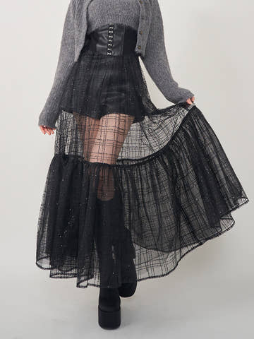 モデル：165cm（着用サイズ：FREE　着用カラー：BLK）