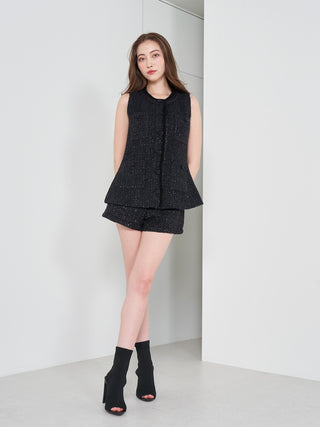 モデル：165cm（着用サイズ：S　着用カラー：BLK）