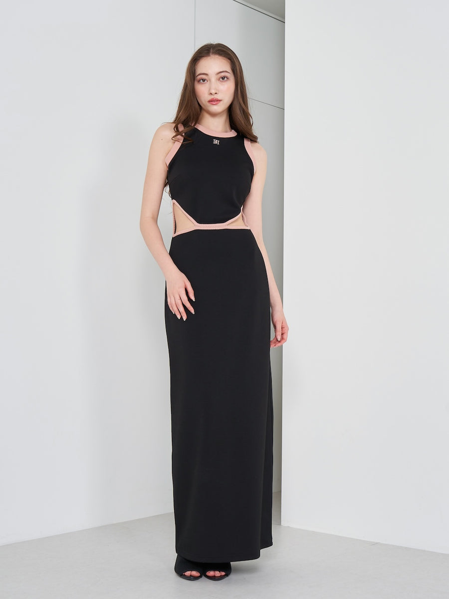 モデル：165cm（着用サイズ：FREE　着用カラー：BLK）