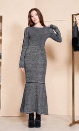 モデル：165cm（着用サイズ：FREE　着用カラー：BLK）