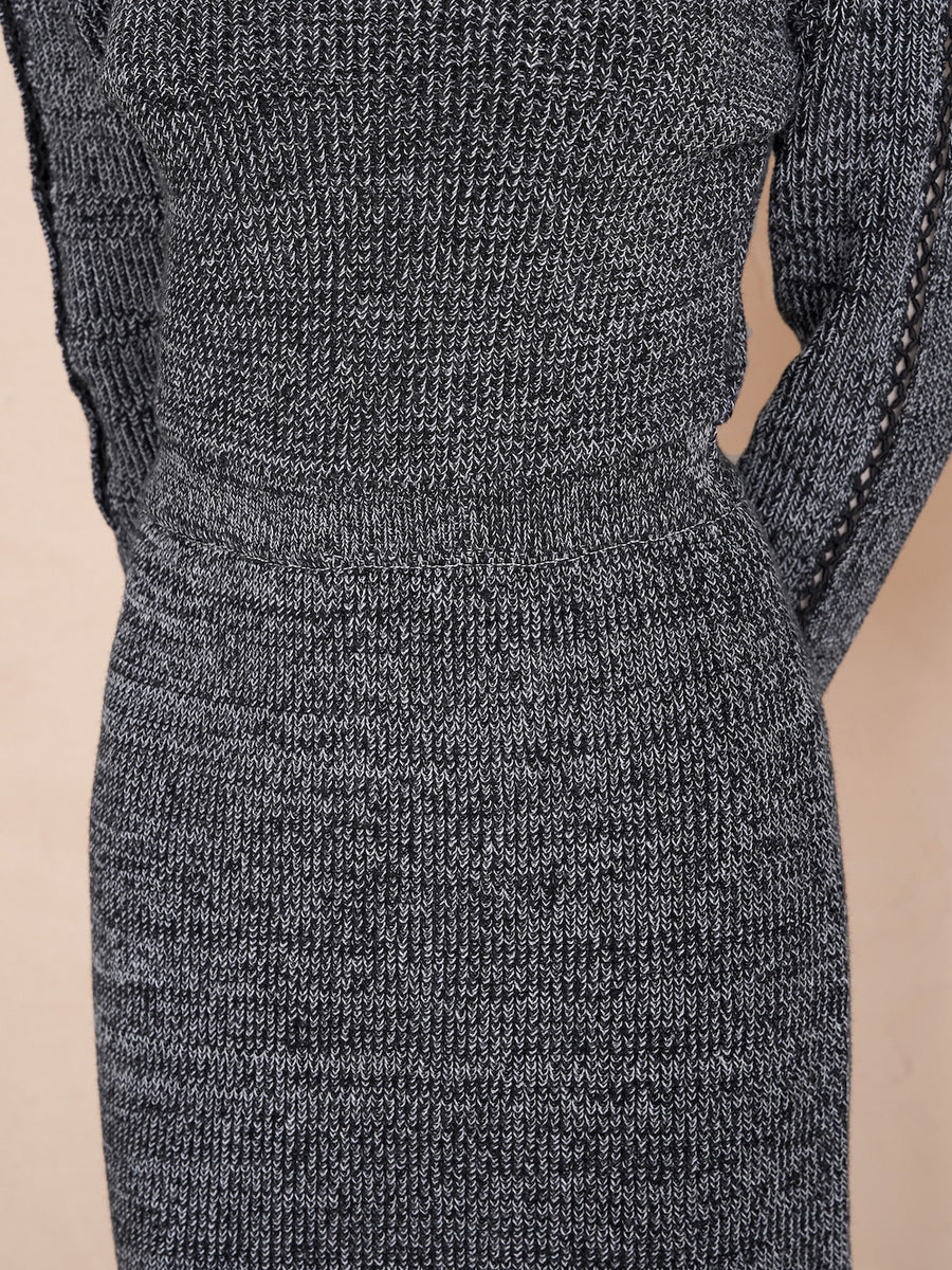 モデル：165cm（着用サイズ：FREE　着用カラー：BLK）