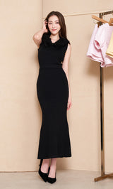 モデル：165cm（着用サイズ：FREE　着用カラー：BLK）