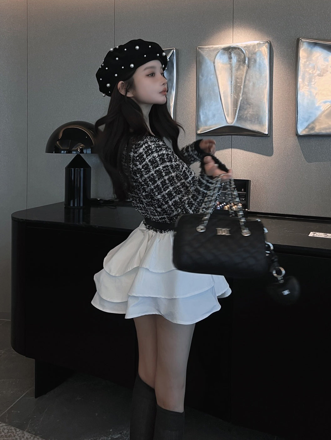 モデル：160cm（着用サイズ：FREE　着用カラー：BLK）