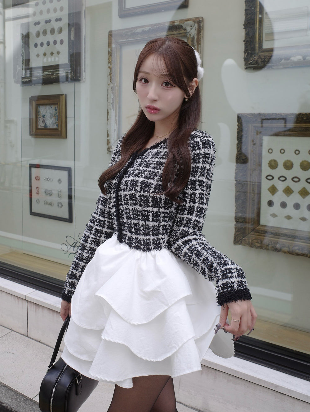 ボリュームフリルツイードニットミニワンピース