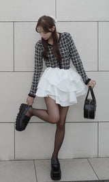 モデル：156cm（着用サイズ：FREE　着用カラー：BLK）