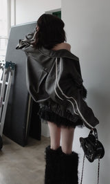 モデル：160cm（着用サイズ：FREE　着用カラー：BLK）