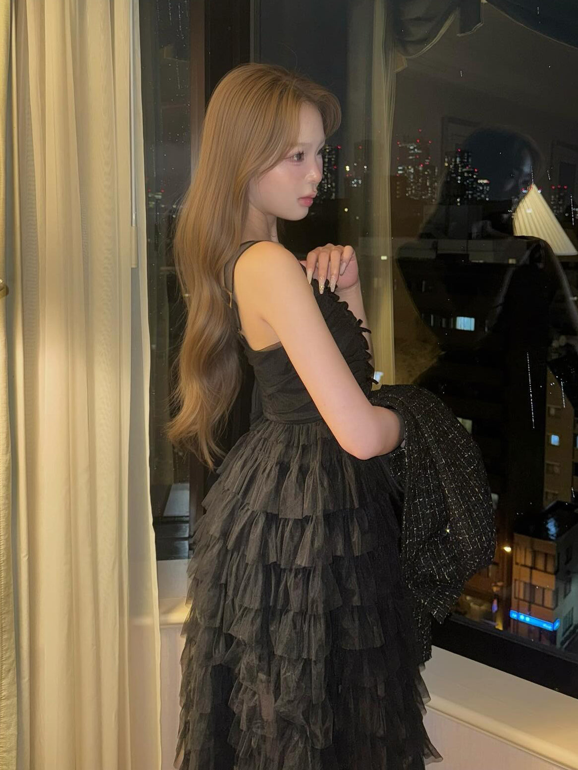 モデル：163cm（着用サイズ：FREE　着用カラー：BLK）
