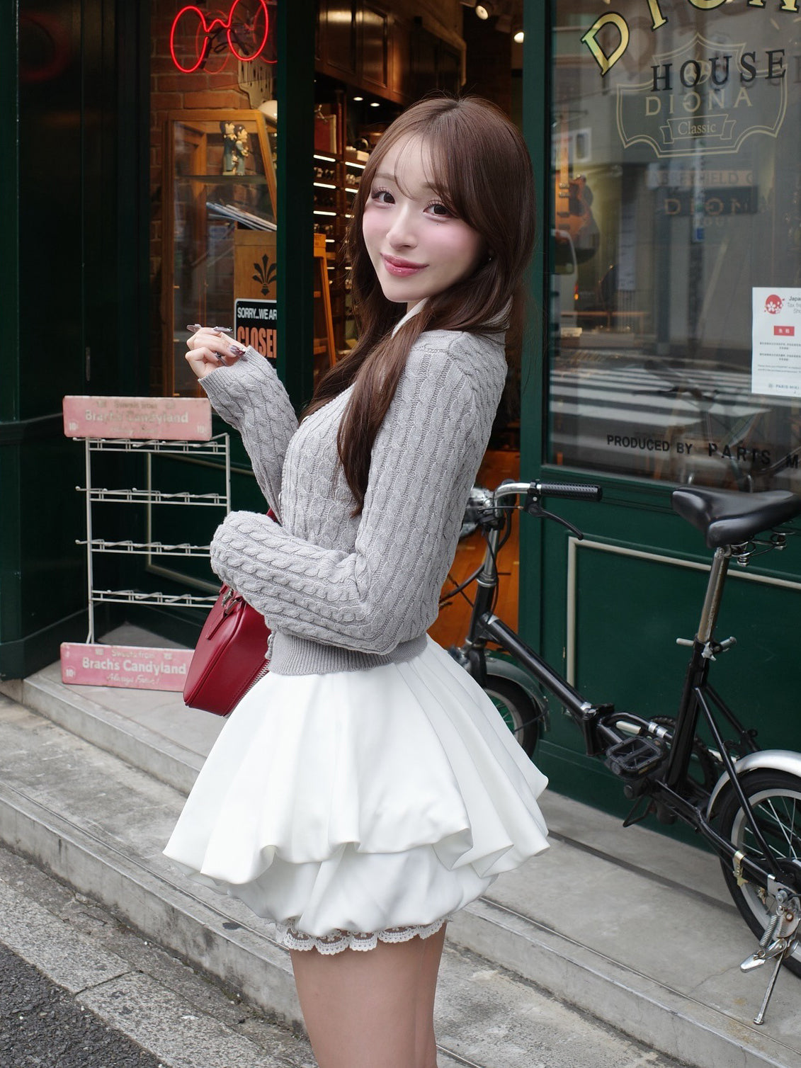 モデル：156cm（着用サイズ：FREE　着用カラー：WHT）