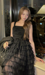 モデル：163cm（着用サイズ：FREE　着用カラー：BLK）