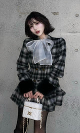 モデル：165cm（着用サイズ：FREE　着用カラー：BLK）