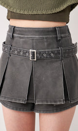 モデル：155cm（着用サイズ：S　着用カラー：BLK）