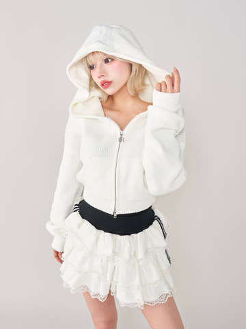 モデル：155cm（着用サイズ：FREE　着用カラー：WHT）