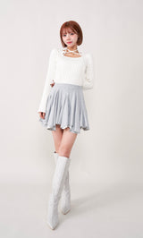 モデル：155cm（着用サイズ：FREE　着用カラー：WHT）