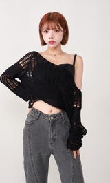 モデル：155cm（着用サイズ：FREE　着用カラー：BLK）