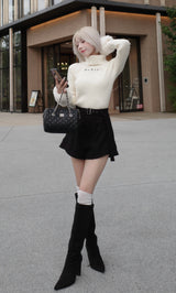 モデル：155cm（着用サイズ：FREE　着用カラー：IVO）