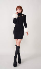 モデル：155cm（着用サイズ：FREE　着用カラー：BLK）