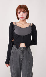 モデル：155cm（着用サイズ：FREE　着用カラー：BLK）