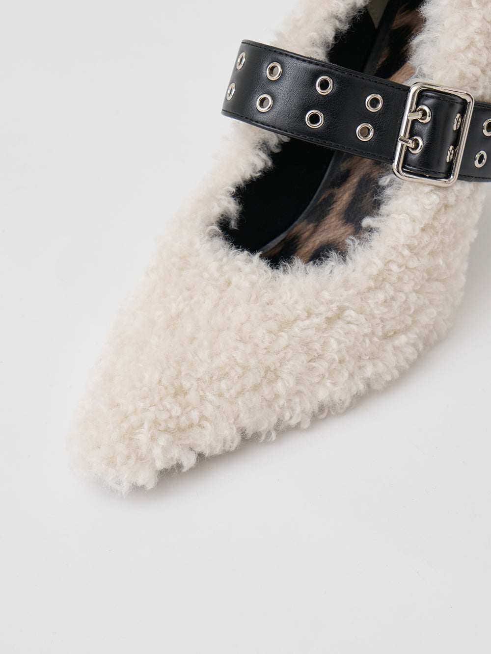 サイズ：L　カラー：IVO