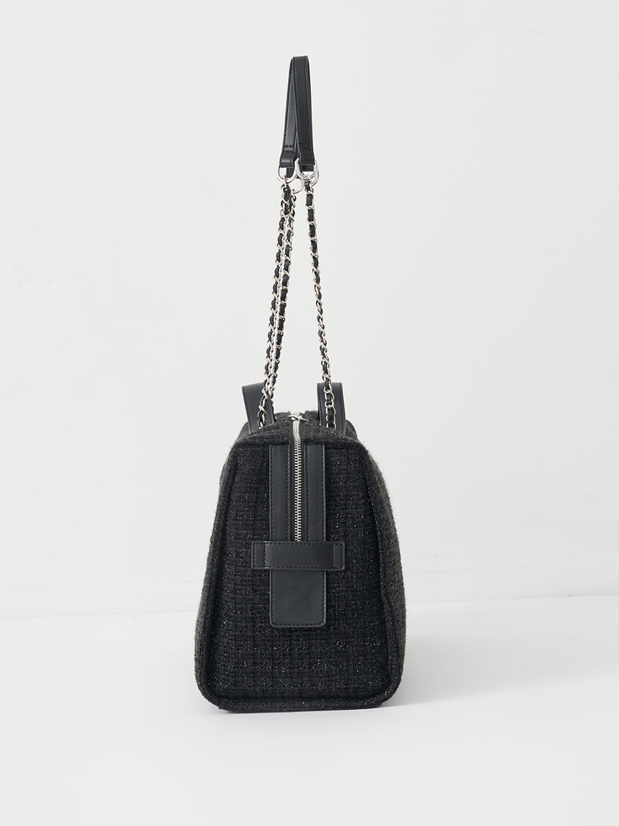 サイズ：FREE　カラー：BLK