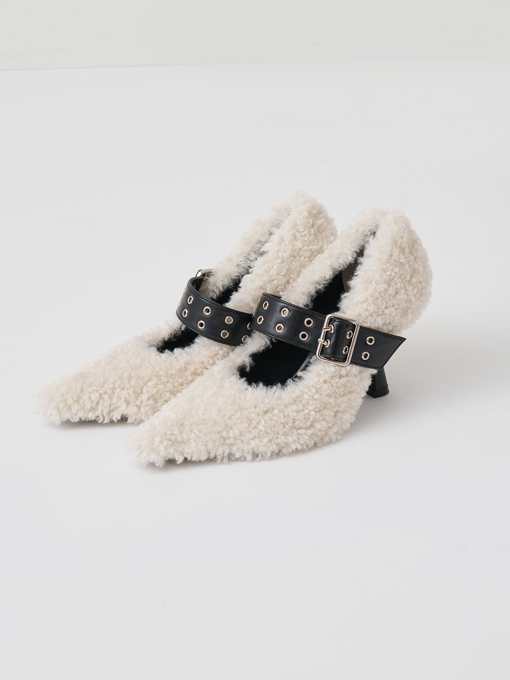 サイズ：L　カラー：IVO